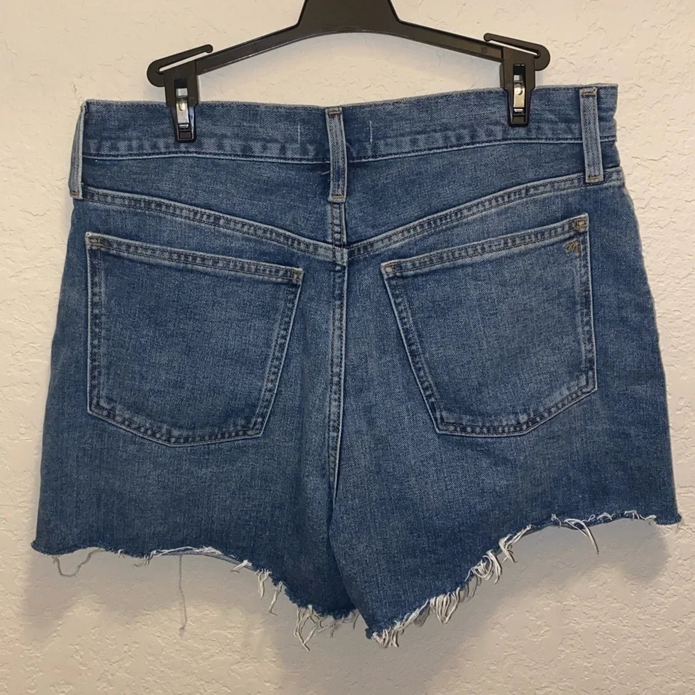 Madewell Dad Jean Denim Button Front Shorts - Size 27 - Picture 4 of 9